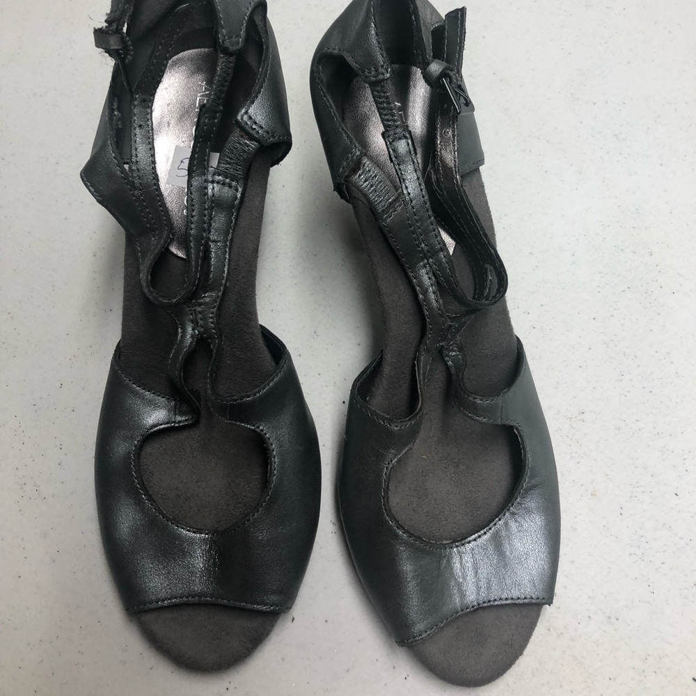 Aerosoles Women’s Size 7.5 Open Toe High Heel Shoes